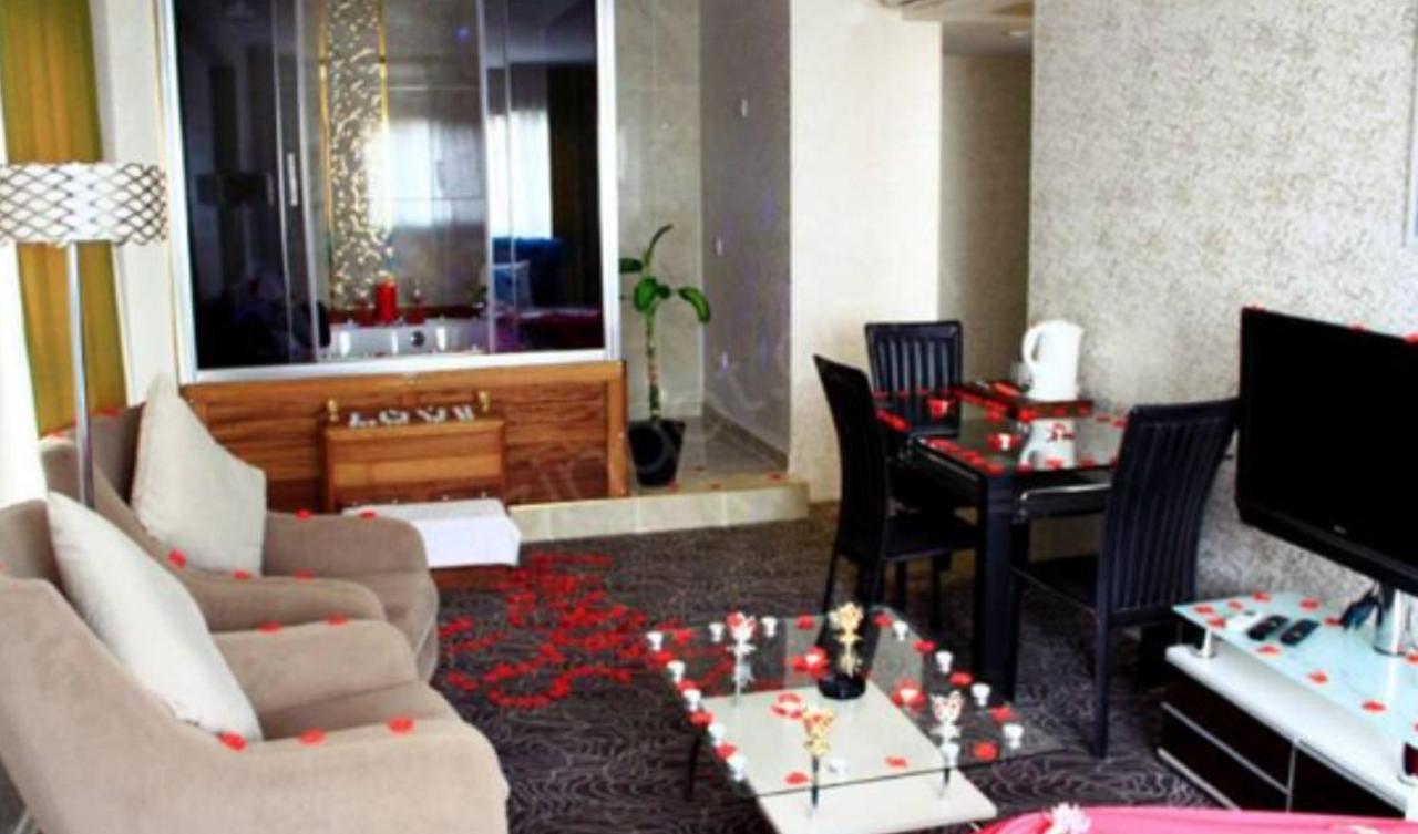 The Tuyap Ozyurtlarsuites Истанбул Екстериор снимка