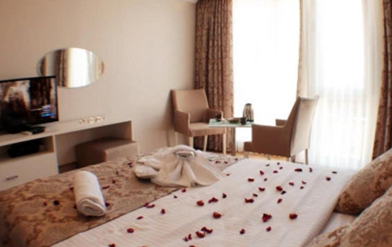 The Tuyap Ozyurtlarsuites Истанбул Екстериор снимка
